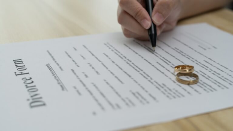 Can a Spouse Refuse a Divorce in Missouri?